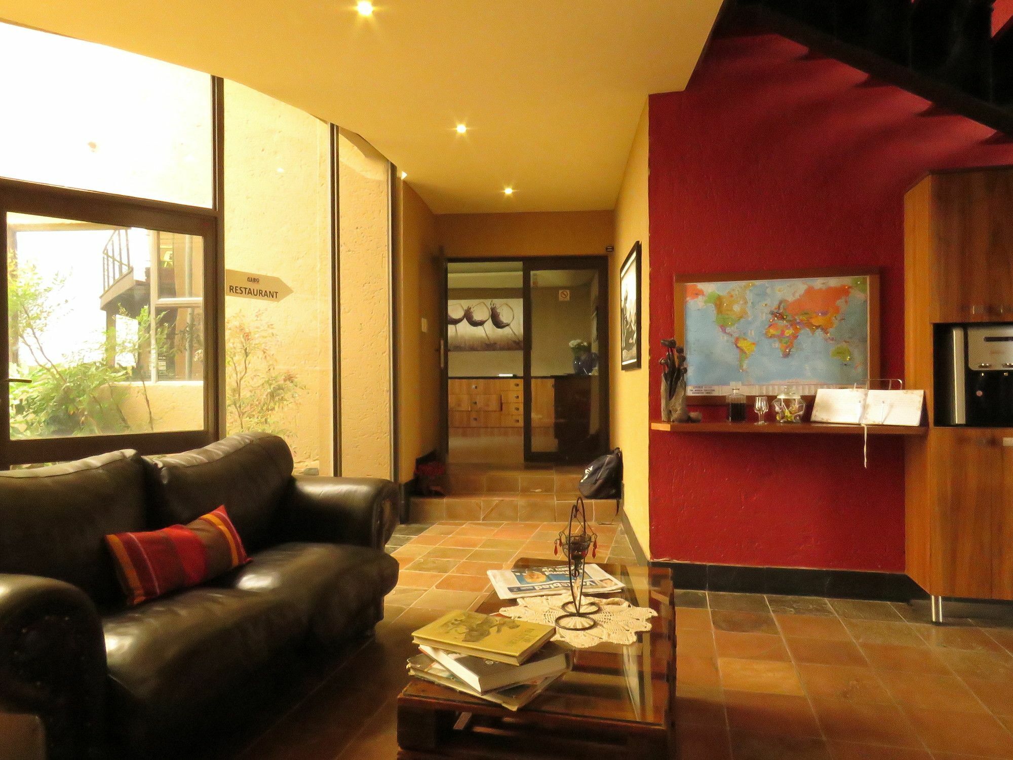 Elrido Guest Lodge Bloemfontein Bagian luar foto